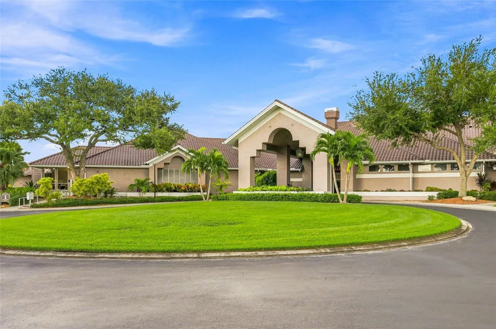 9570 HIGH GATE DRIVE #1715 Sarasota, FL 34238