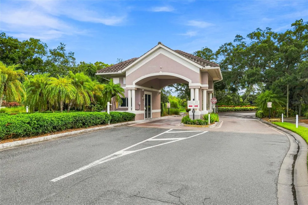 9570 HIGH GATE DRIVE #1715 Sarasota, FL 34238