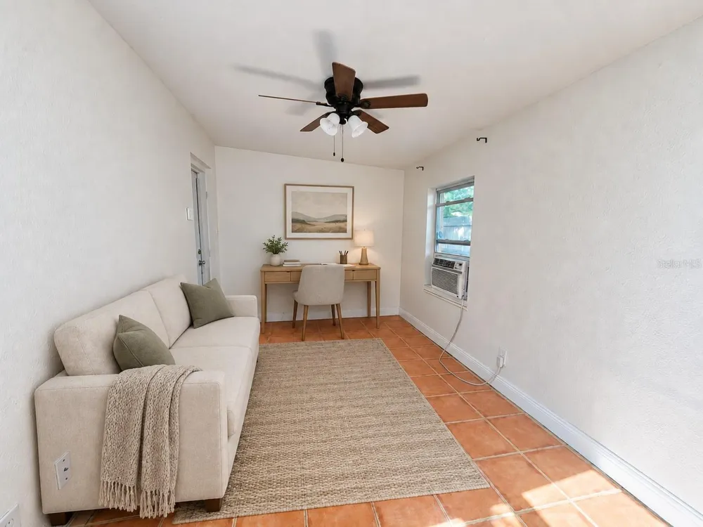 6711 DARTMOUTH AVENUE St Petersburg, FL 33710