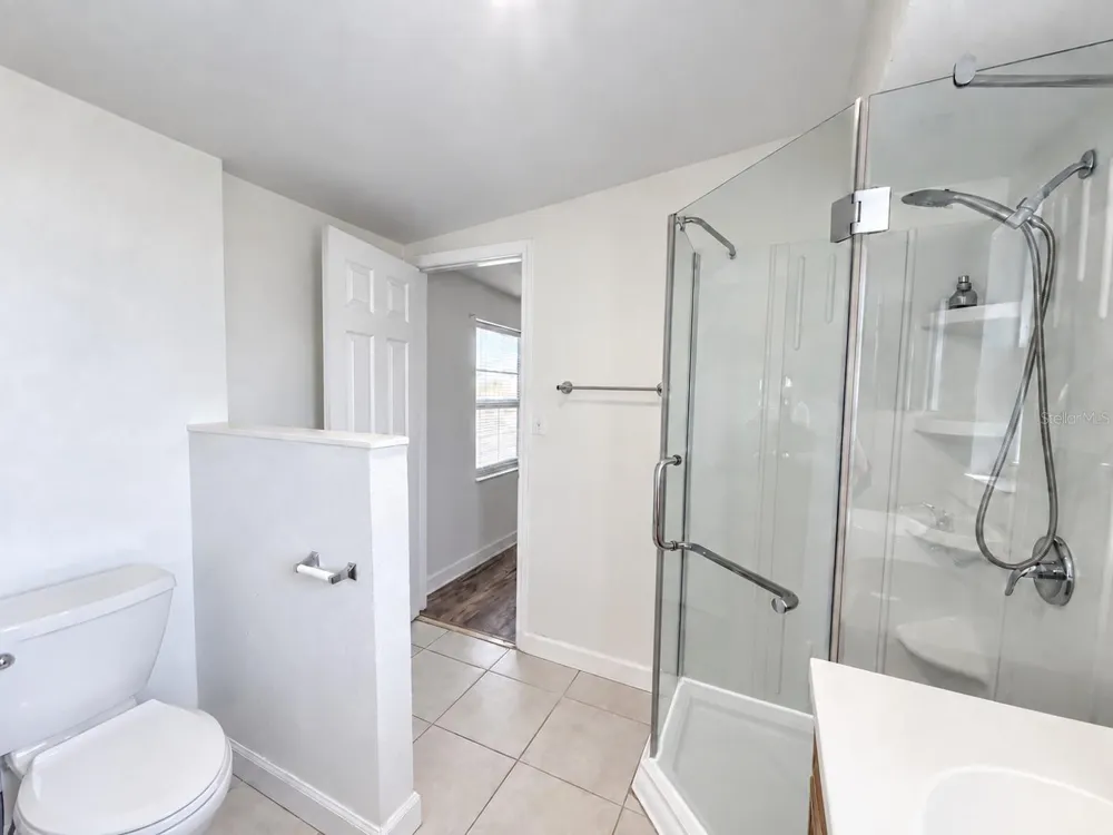6711 DARTMOUTH AVENUE St Petersburg, FL 33710
