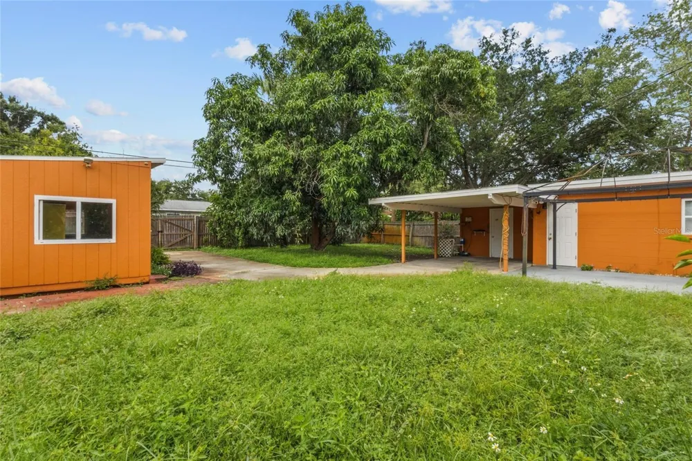 6711 DARTMOUTH AVENUE St Petersburg, FL 33710