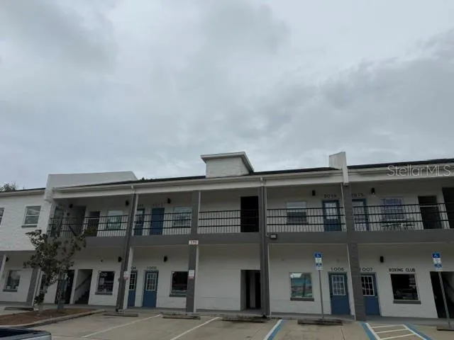 379 E BROADWAY STREET #2014 Oviedo, FL 32765