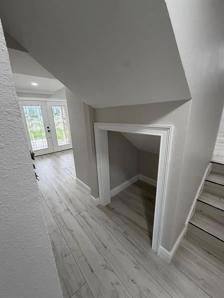 2596 COLUMBUS WAY S St Petersburg, FL 33712