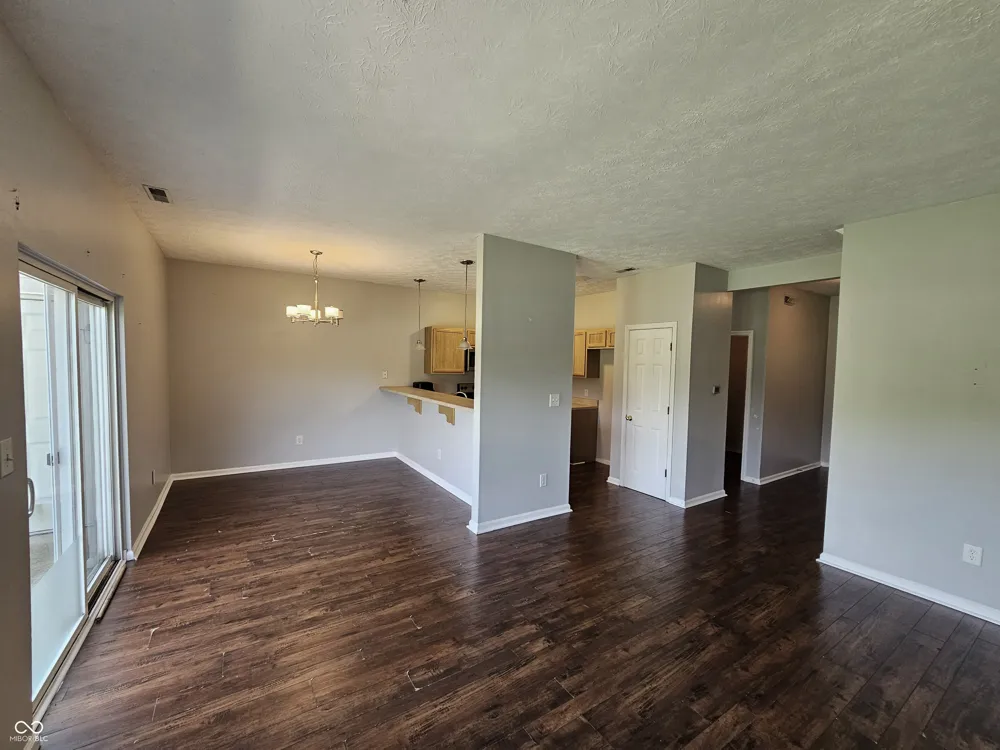 10292 Golden Drive Noblesville, IN 46060