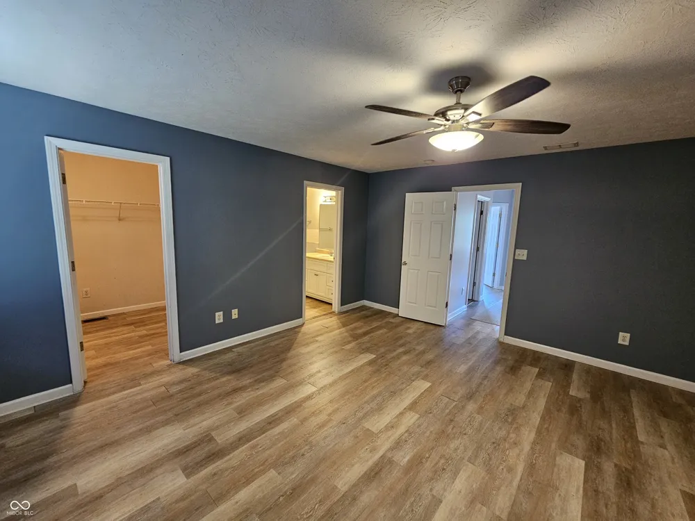 10292 Golden Drive Noblesville, IN 46060