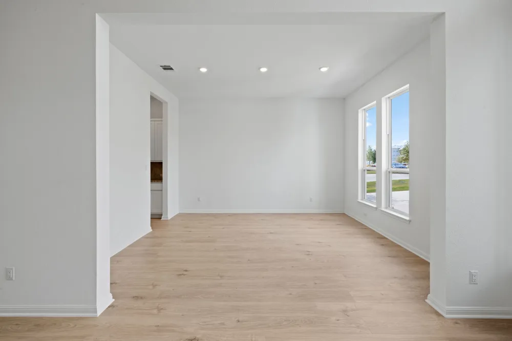 2112 Vittoria View Leander, TX 78641