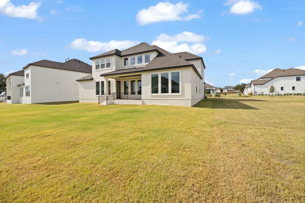 2112 Vittoria View Leander, TX 78641