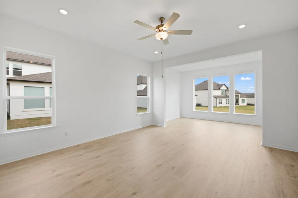 2112 Vittoria View Leander, TX 78641