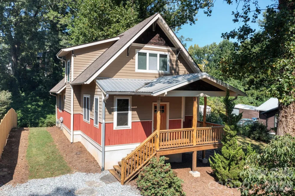 32 Florida Avenue Asheville, NC 28806