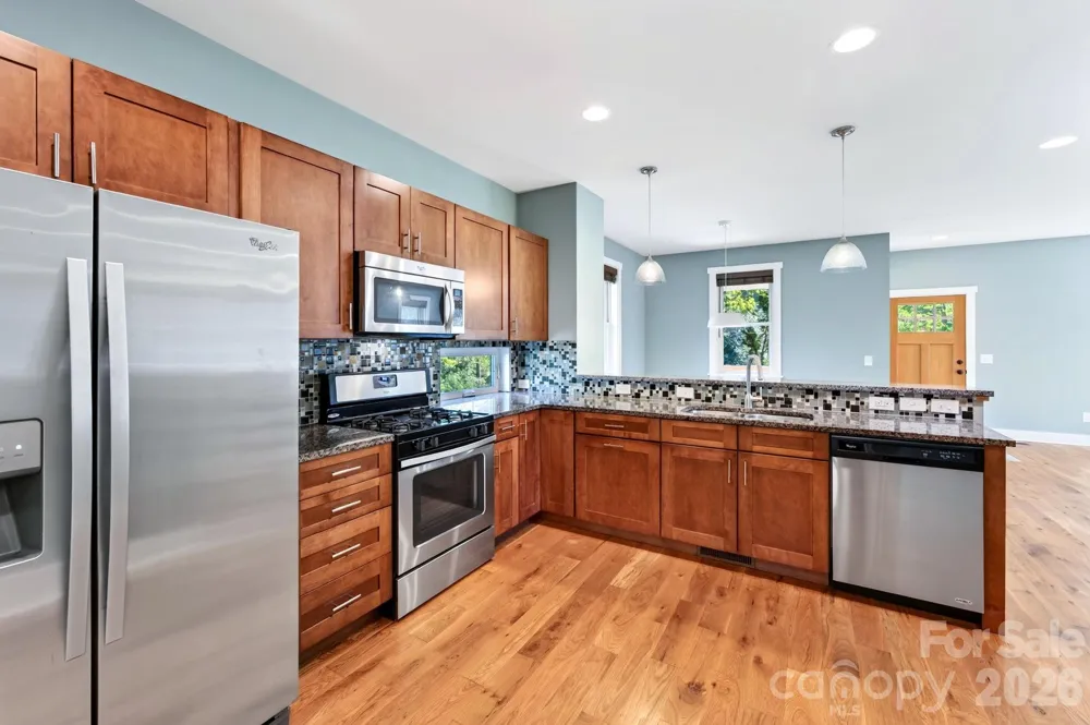 32 Florida Avenue Asheville, NC 28806