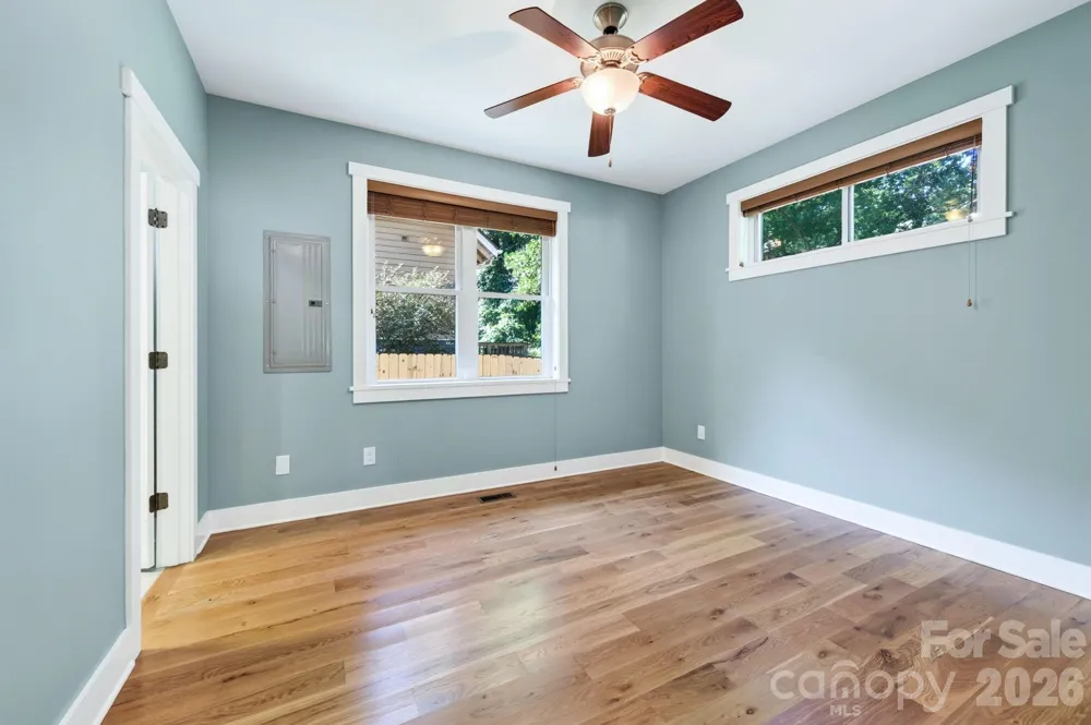 32 Florida Avenue Asheville, NC 28806