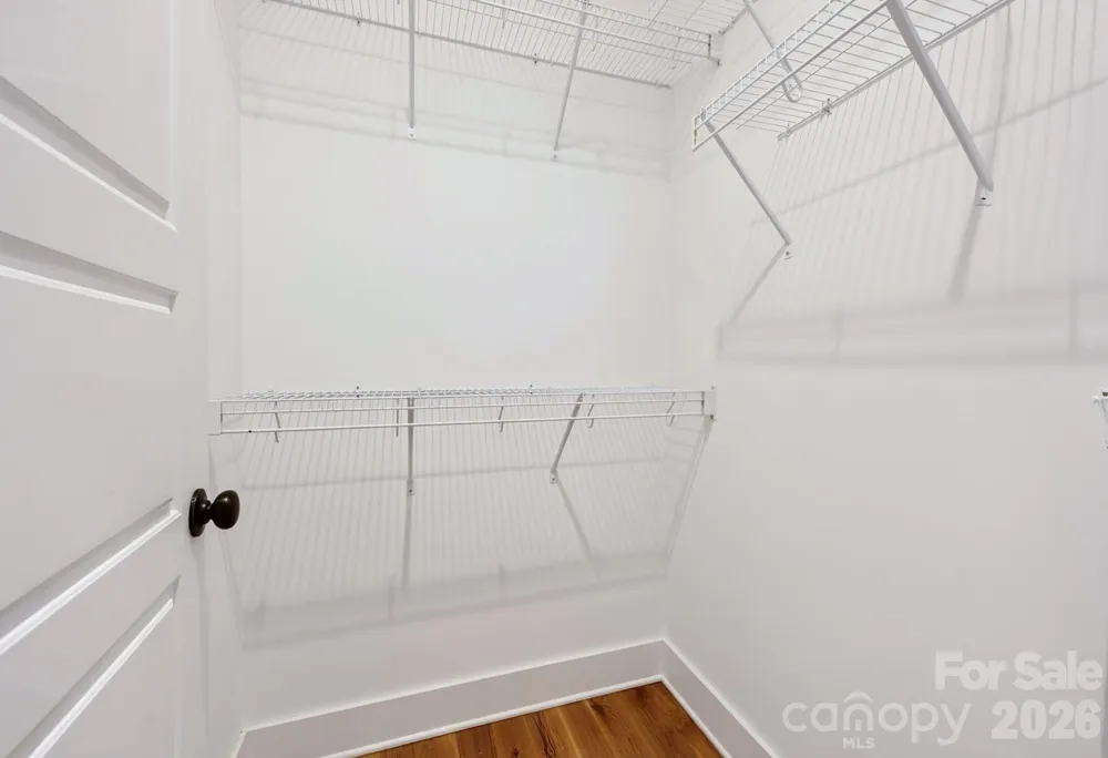 32 Florida Avenue Asheville, NC 28806