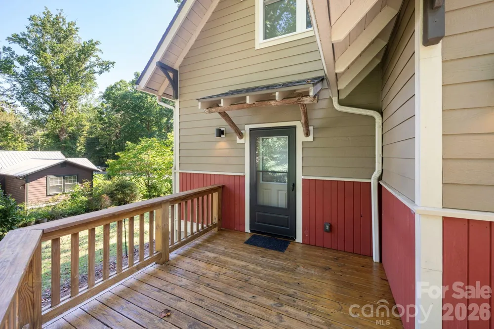 32 Florida Avenue Asheville, NC 28806