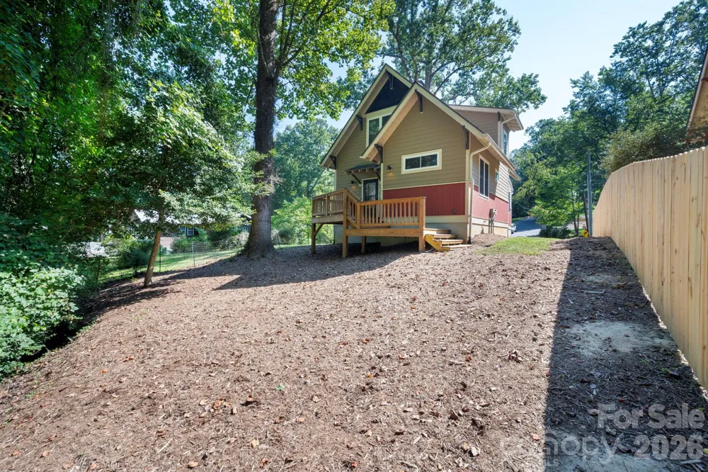 32 Florida Avenue Asheville, NC 28806