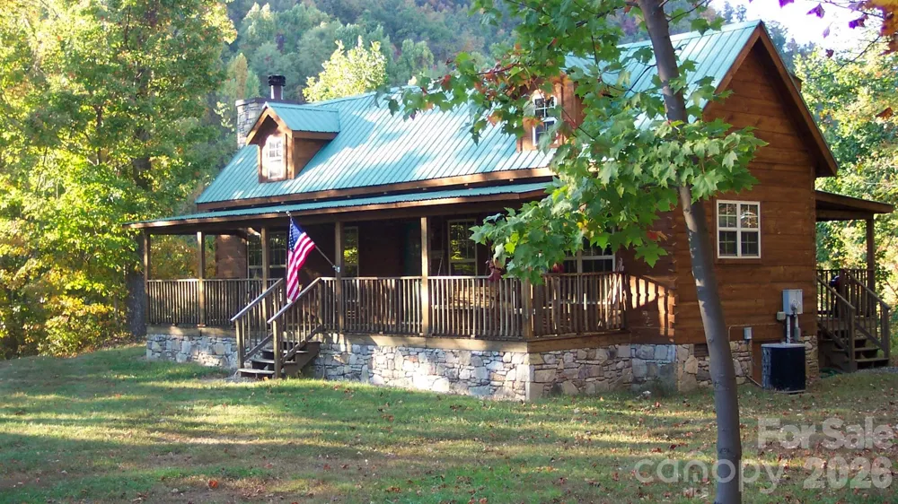 10 Camp Elliott Road Black Mountain, NC 28711