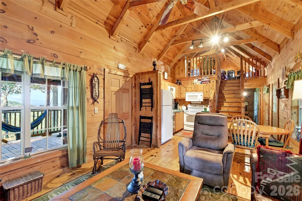 10 Camp Elliott Road Black Mountain, NC 28711