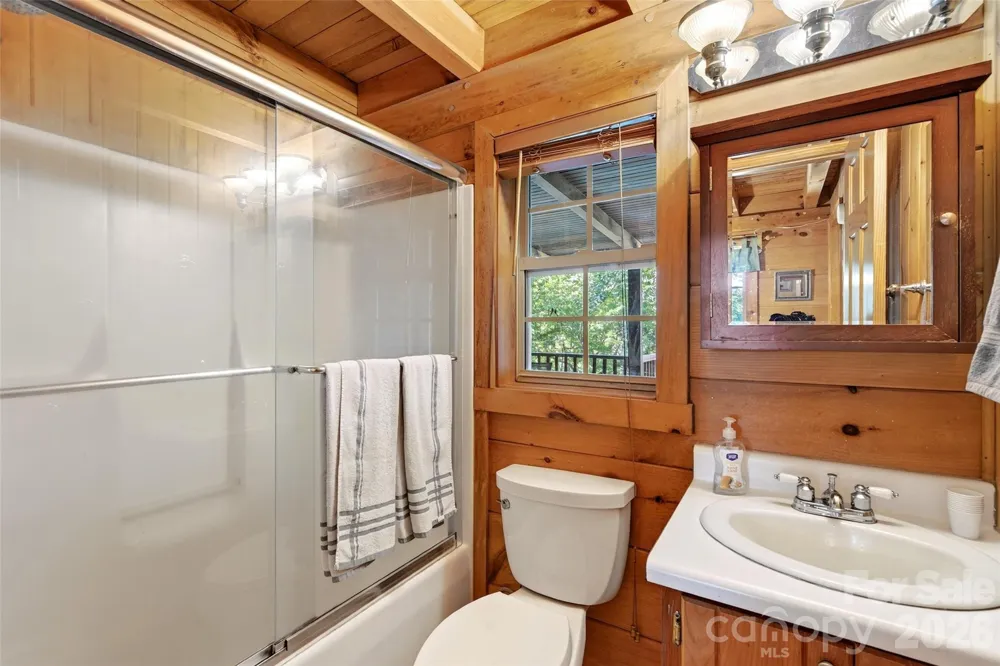 10 Camp Elliott Road Black Mountain, NC 28711