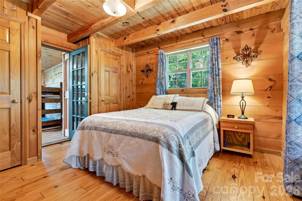10 Camp Elliott Road Black Mountain, NC 28711