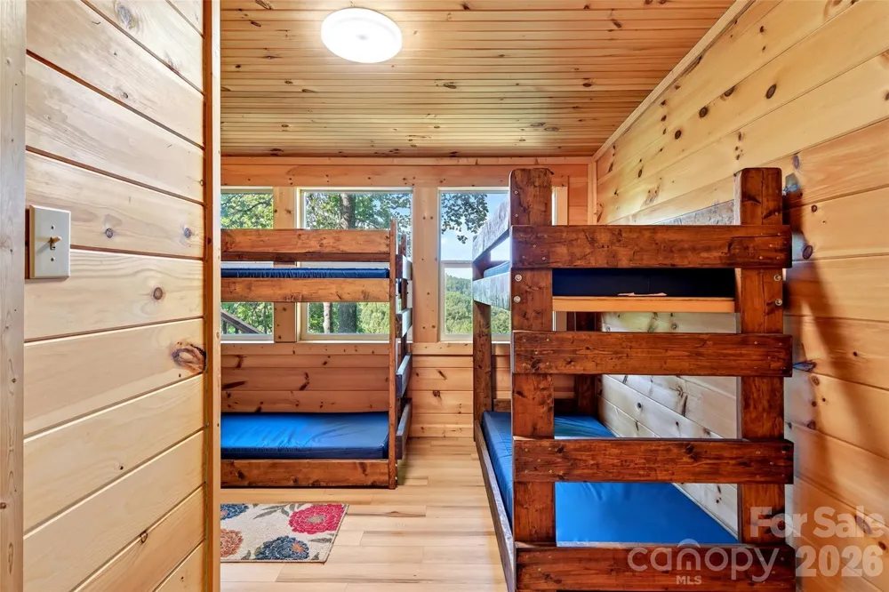 10 Camp Elliott Road Black Mountain, NC 28711