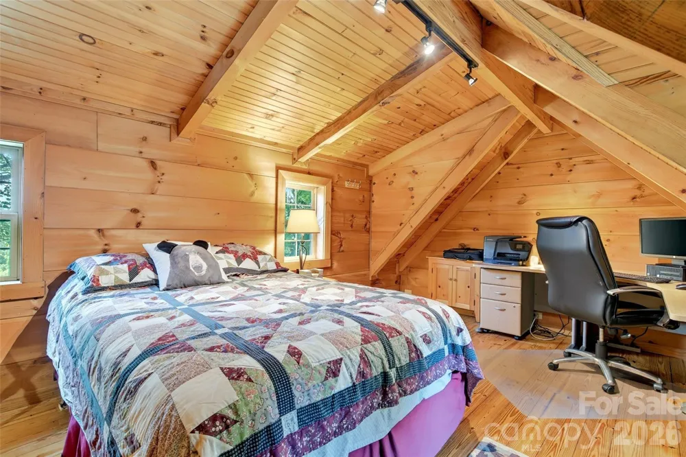10 Camp Elliott Road Black Mountain, NC 28711