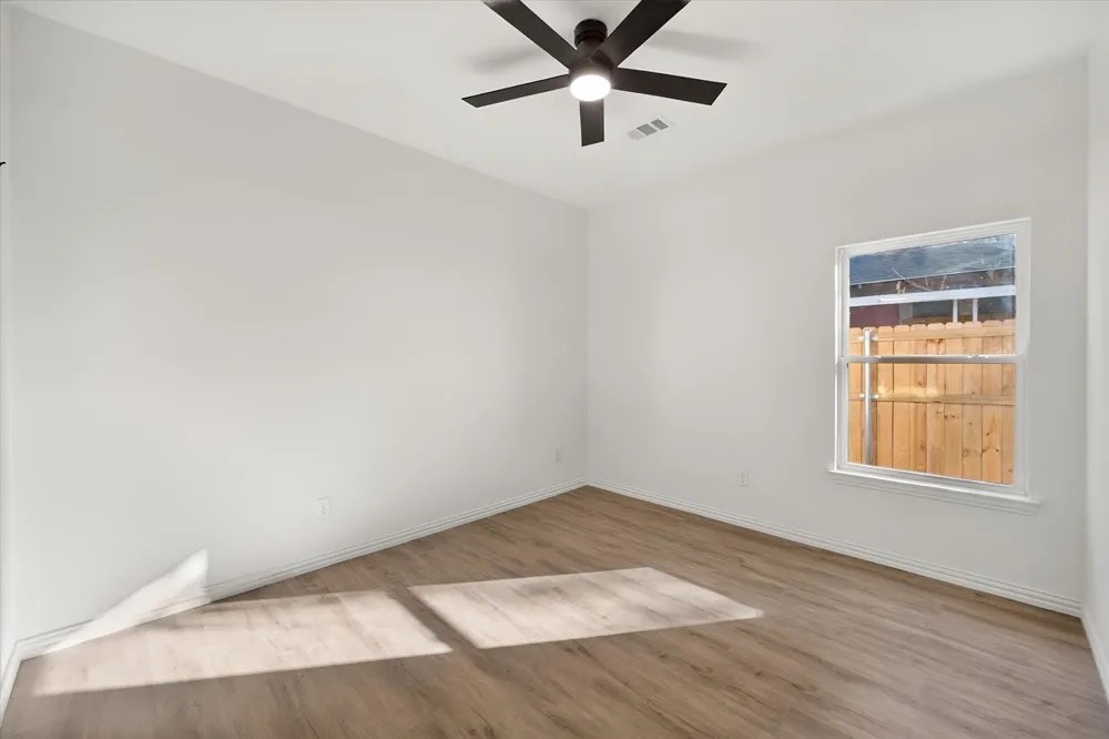 1100 E Collin Street Corsicana, TX 75110