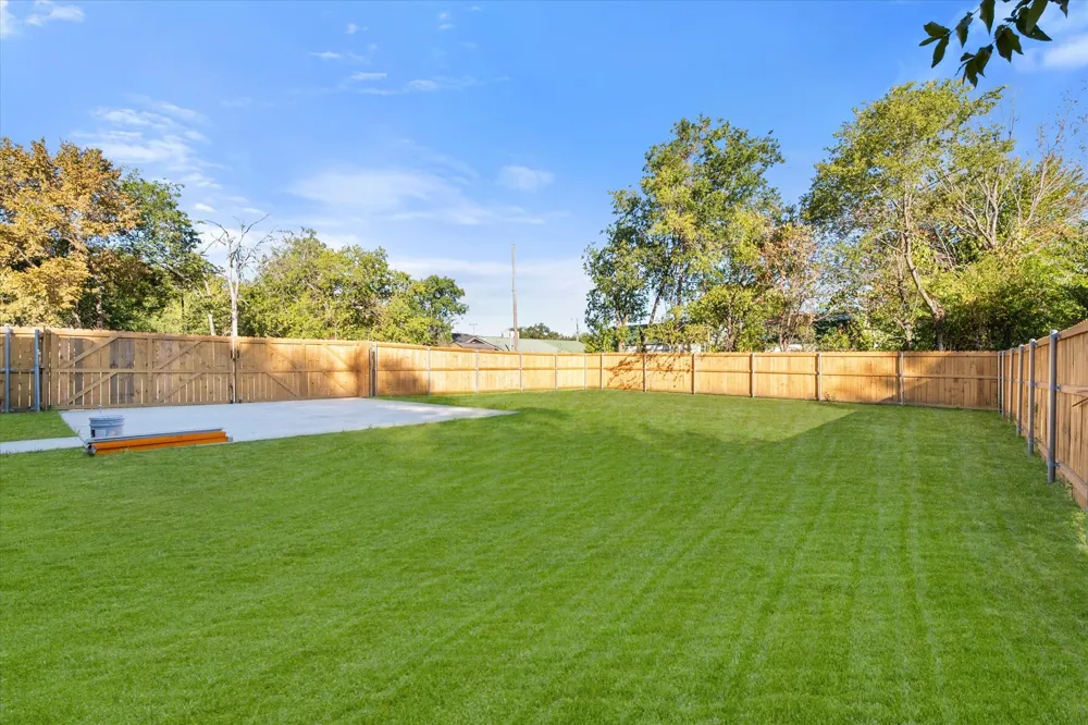 1100 E Collin Street Corsicana, TX 75110