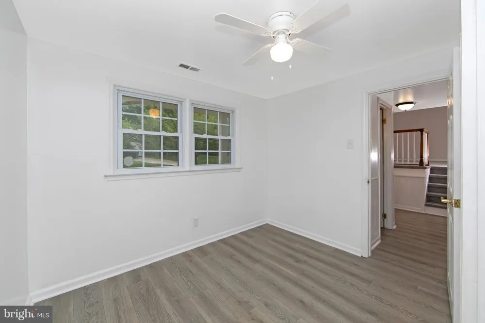 405 NARRAGANSETT DRIVE Cherry Hill, NJ 08002
