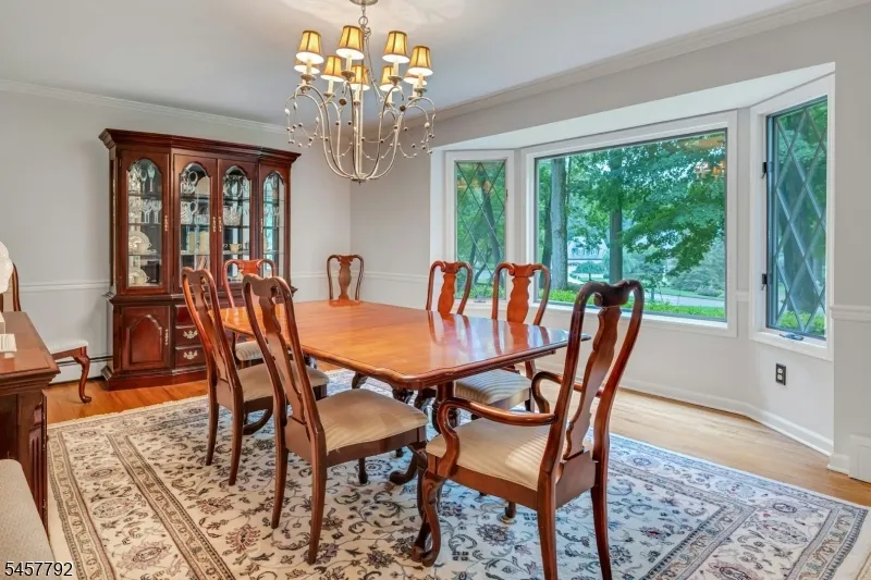 55 Cheyenne Trl Sparta, NJ 07871