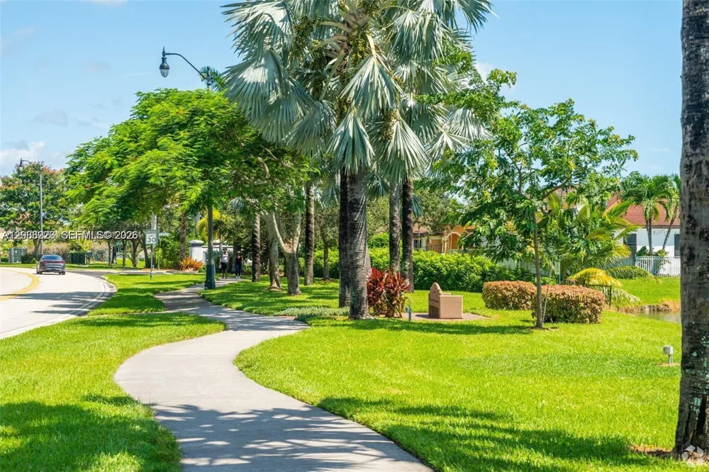 1040 NE 42nd Pl Homestead, FL 33033