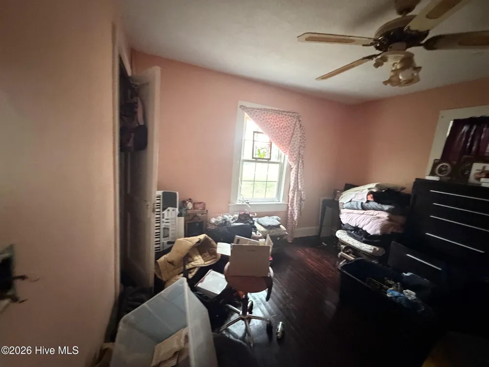 176 White Oak Street Franklin, NC 28734