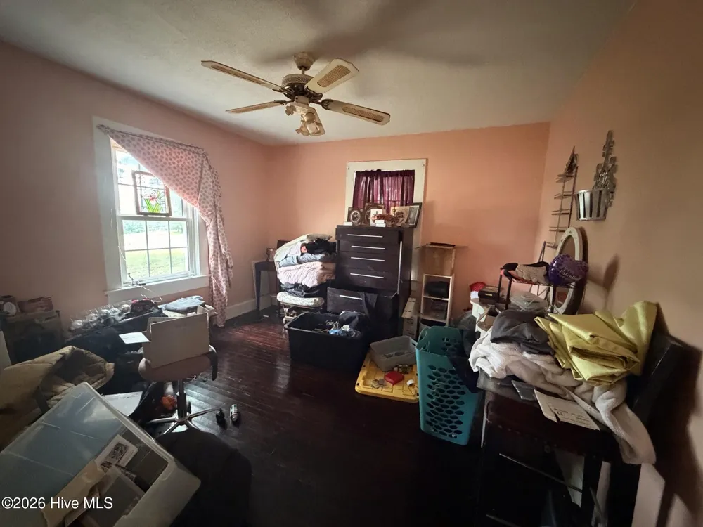 176 White Oak Street Franklin, NC 28734