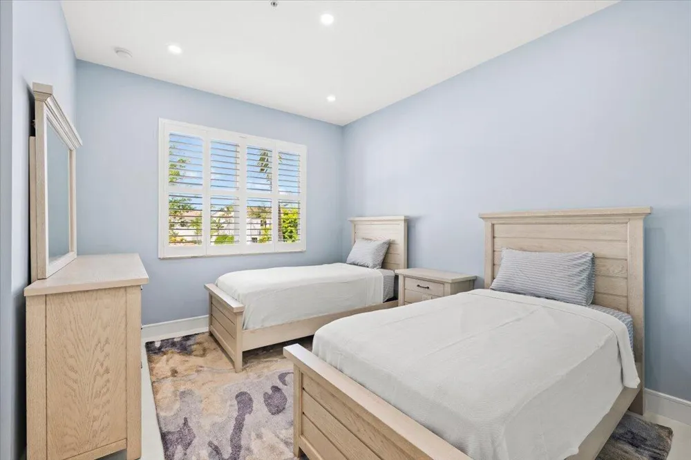 4980 NW 15TH AVENUE Boca Raton, FL 33431