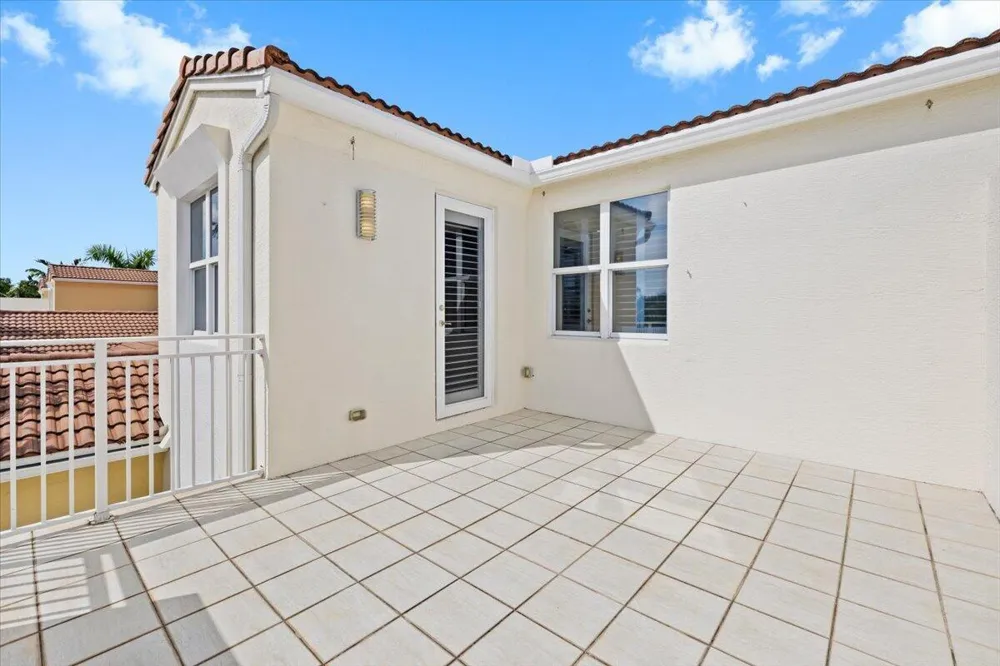 4980 NW 15TH AVENUE Boca Raton, FL 33431