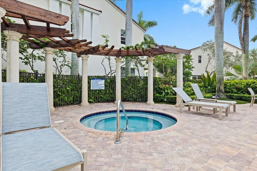4980 NW 15TH AVENUE Boca Raton, FL 33431