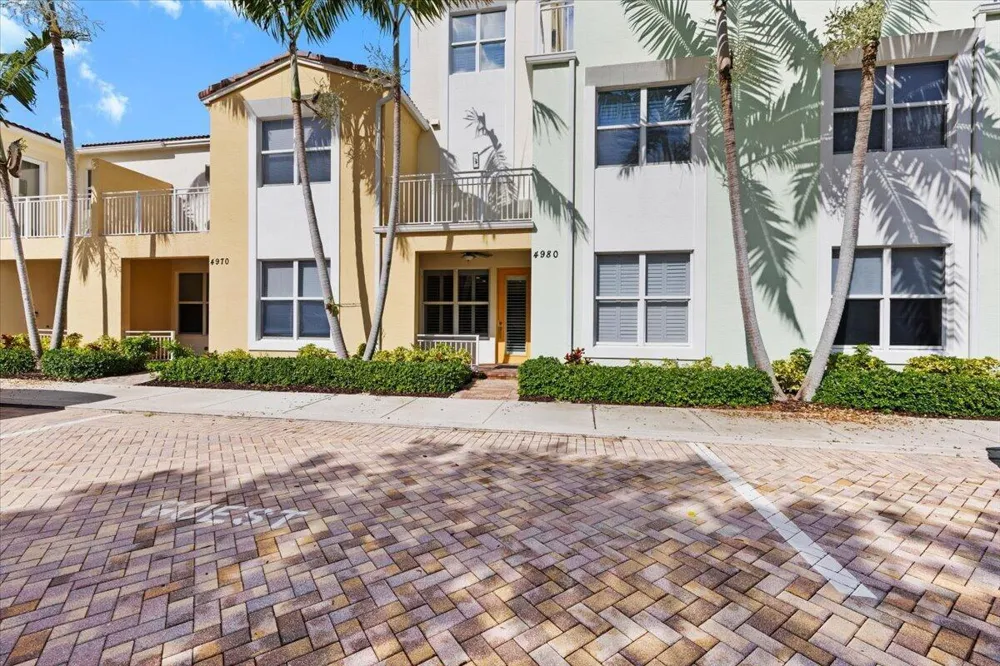 4980 NW 15TH AVENUE Boca Raton, FL 33431