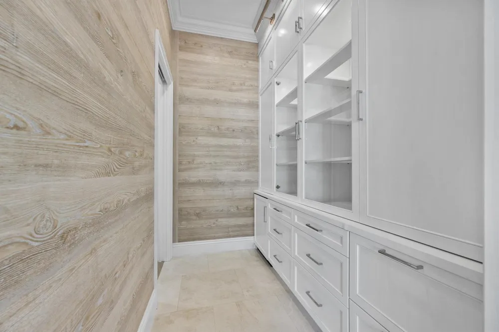 104 Lanitee Circle Jupiter, FL 33458