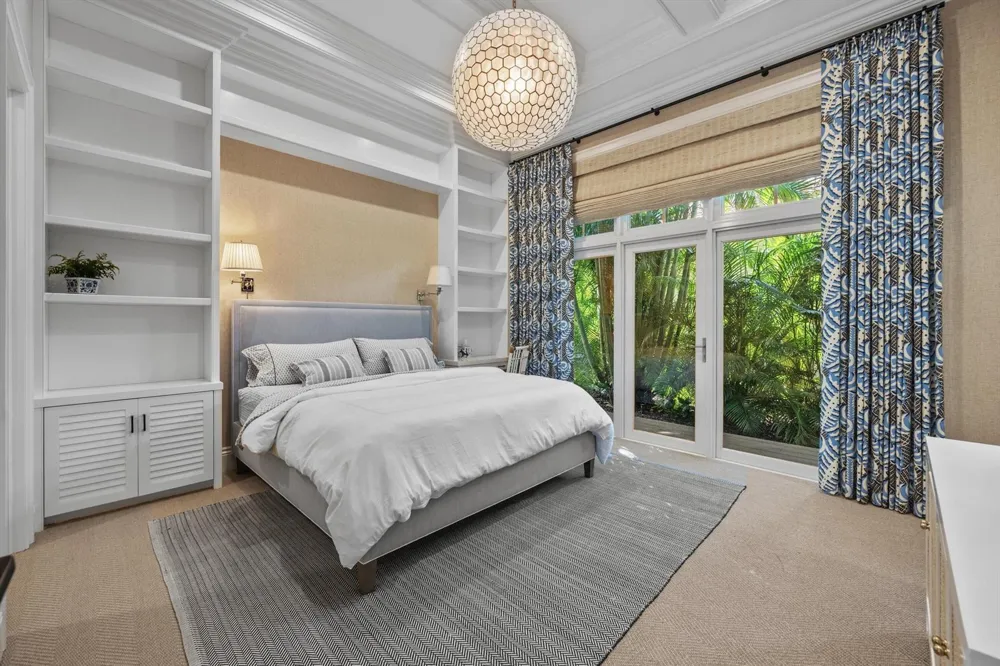 104 Lanitee Circle Jupiter, FL 33458