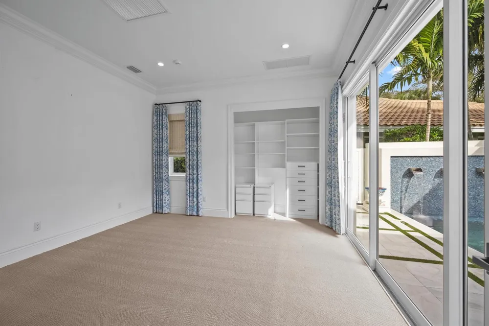 104 Lanitee Circle Jupiter, FL 33458