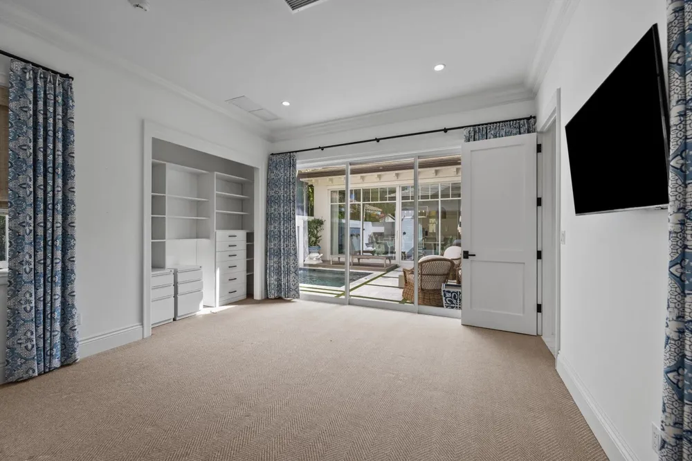 104 Lanitee Circle Jupiter, FL 33458