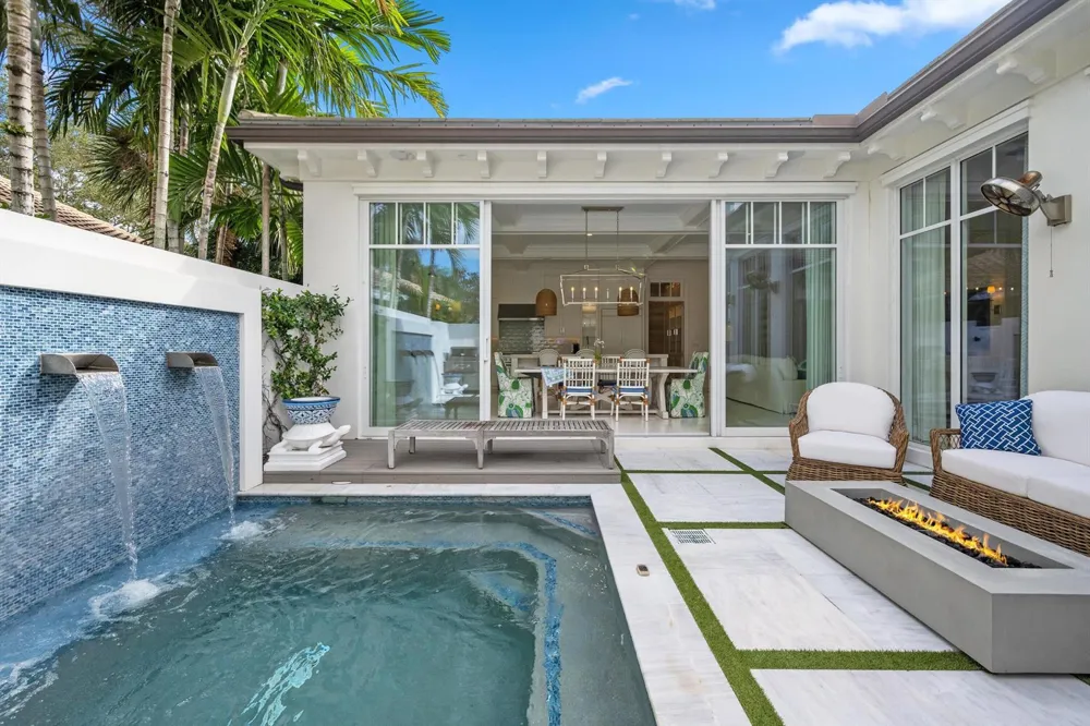 104 Lanitee Circle Jupiter, FL 33458