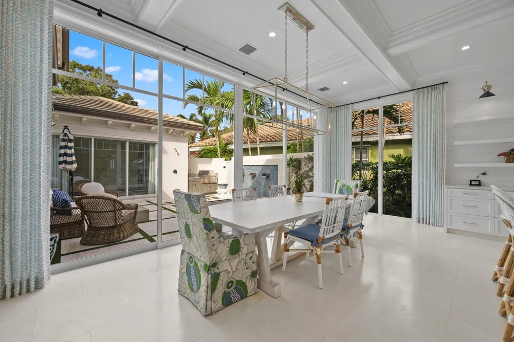 104 Lanitee Circle Jupiter, FL 33458