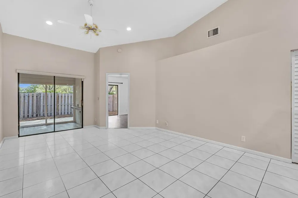 11137 NW 38TH PLACE Sunrise, FL 33351