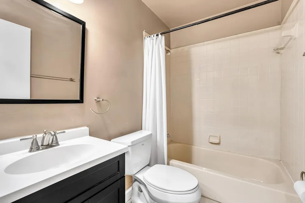 11137 NW 38TH PLACE Sunrise, FL 33351