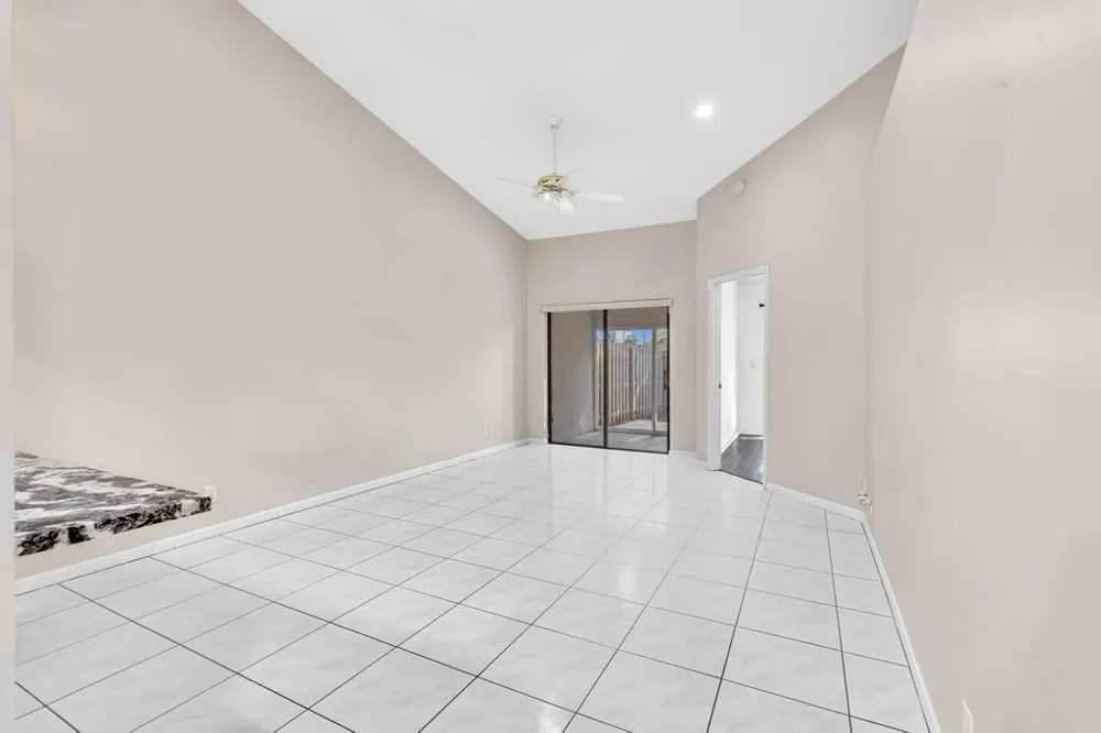 11137 NW 38TH PLACE Sunrise, FL 33351