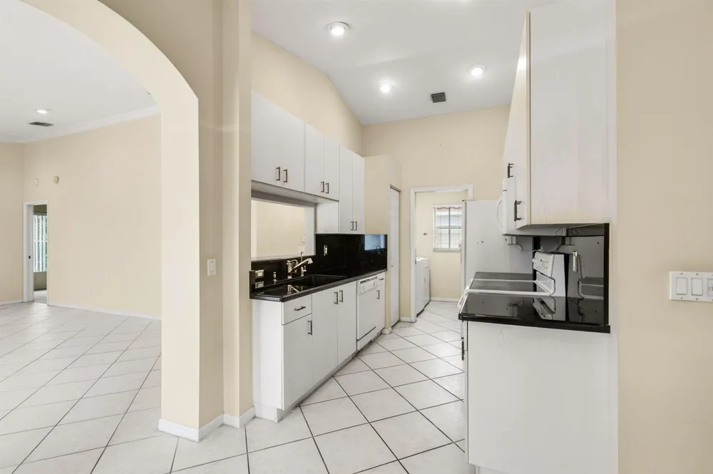 11537 Lawton Road Boynton Beach, FL 33437