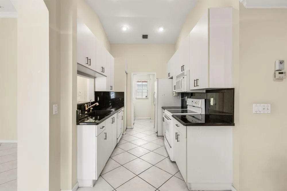 11537 Lawton Road Boynton Beach, FL 33437