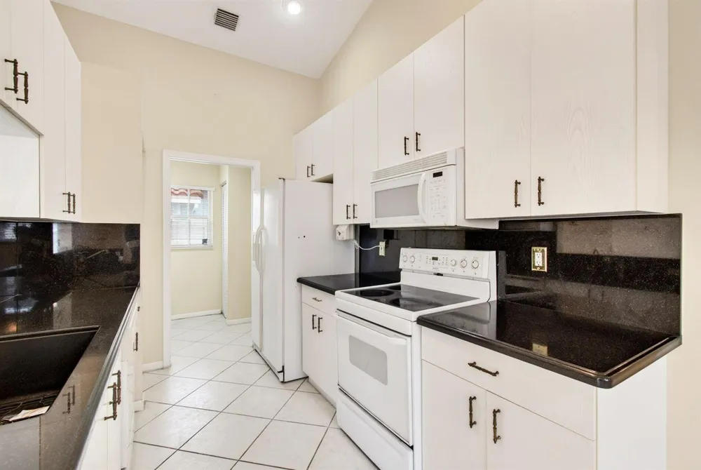 11537 Lawton Road Boynton Beach, FL 33437