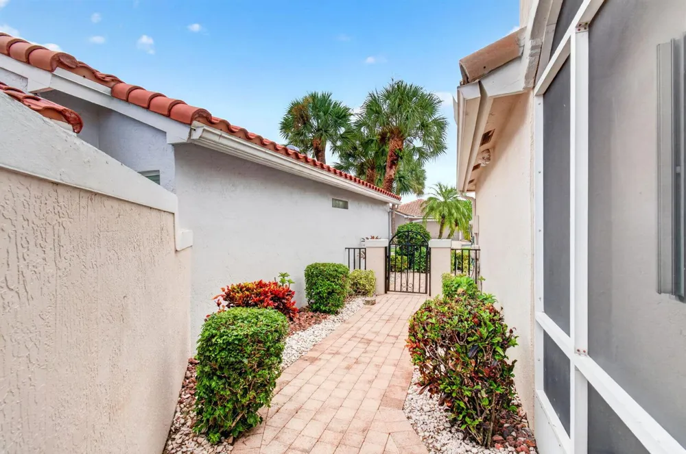 11537 Lawton Road Boynton Beach, FL 33437