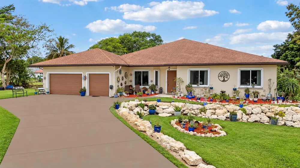 20231 SW 49TH COURT Southwest Ranches, FL 33332