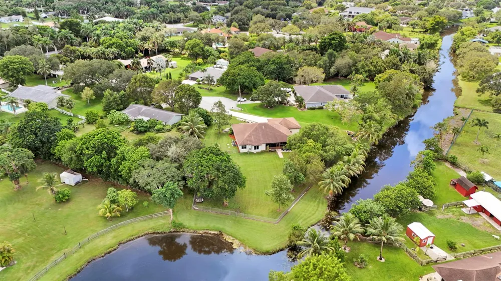 20231 SW 49TH COURT Southwest Ranches, FL 33332